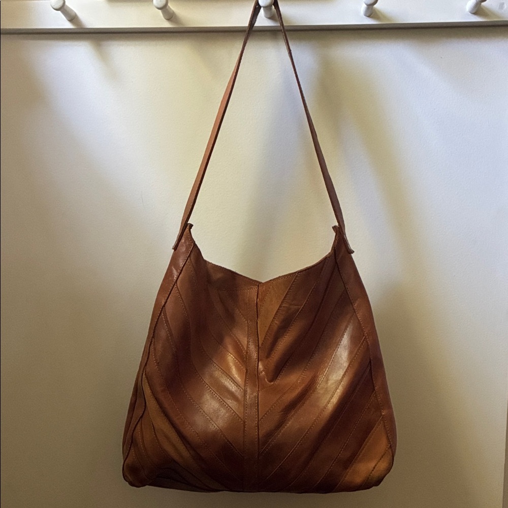 Gorgeous Raven + Lily Chevron Leather Shoulder Bag